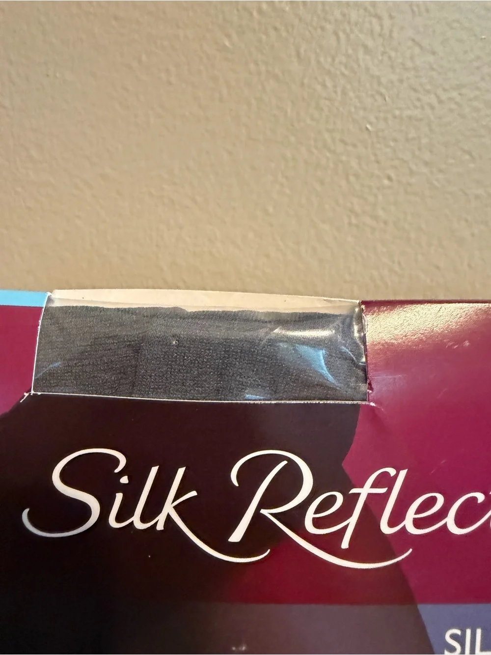Hanes Silk Reflections Silky Sheer Control Top Pantyhose - Black